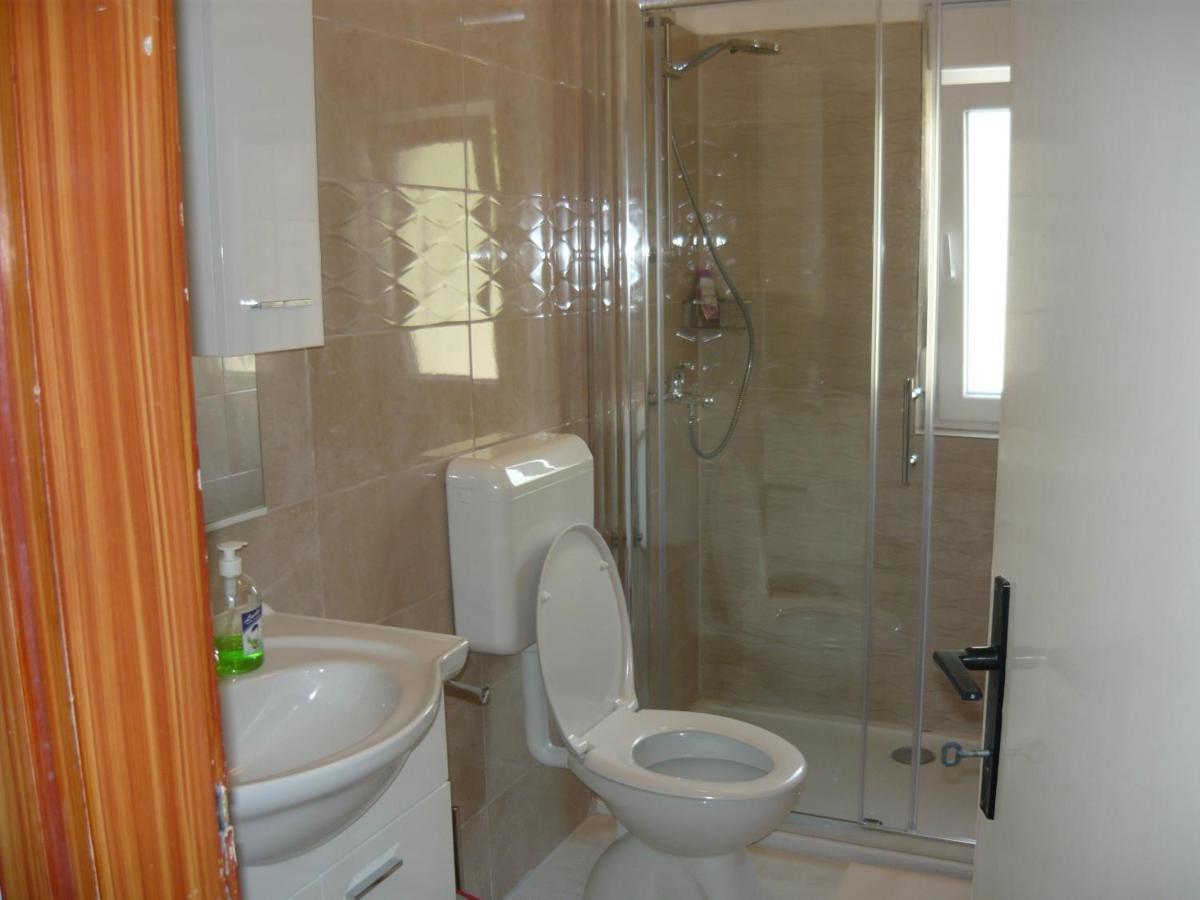 Apartments With A Parking Space Kampor, Rab - 4984 Luaran gambar