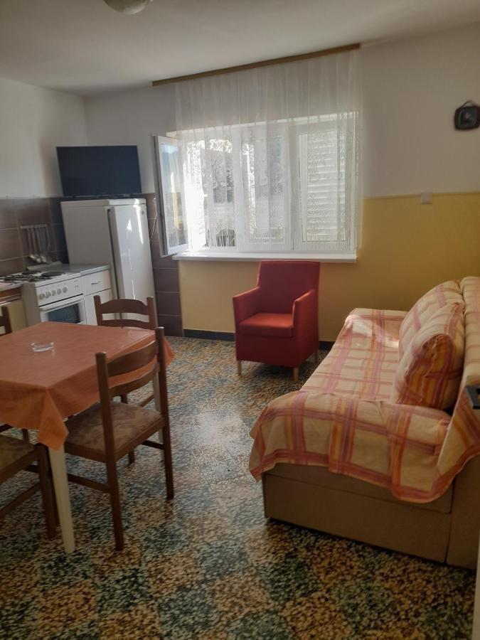 Apartments With A Parking Space Kampor, Rab - 4984 Luaran gambar