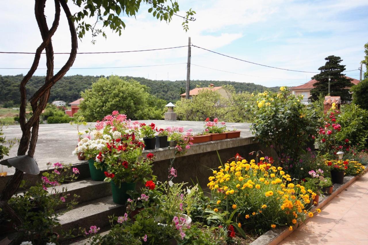 Apartments With A Parking Space Kampor, Rab - 4984 Luaran gambar